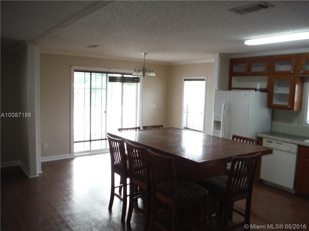 Gateway Estates Park Cond - Residential