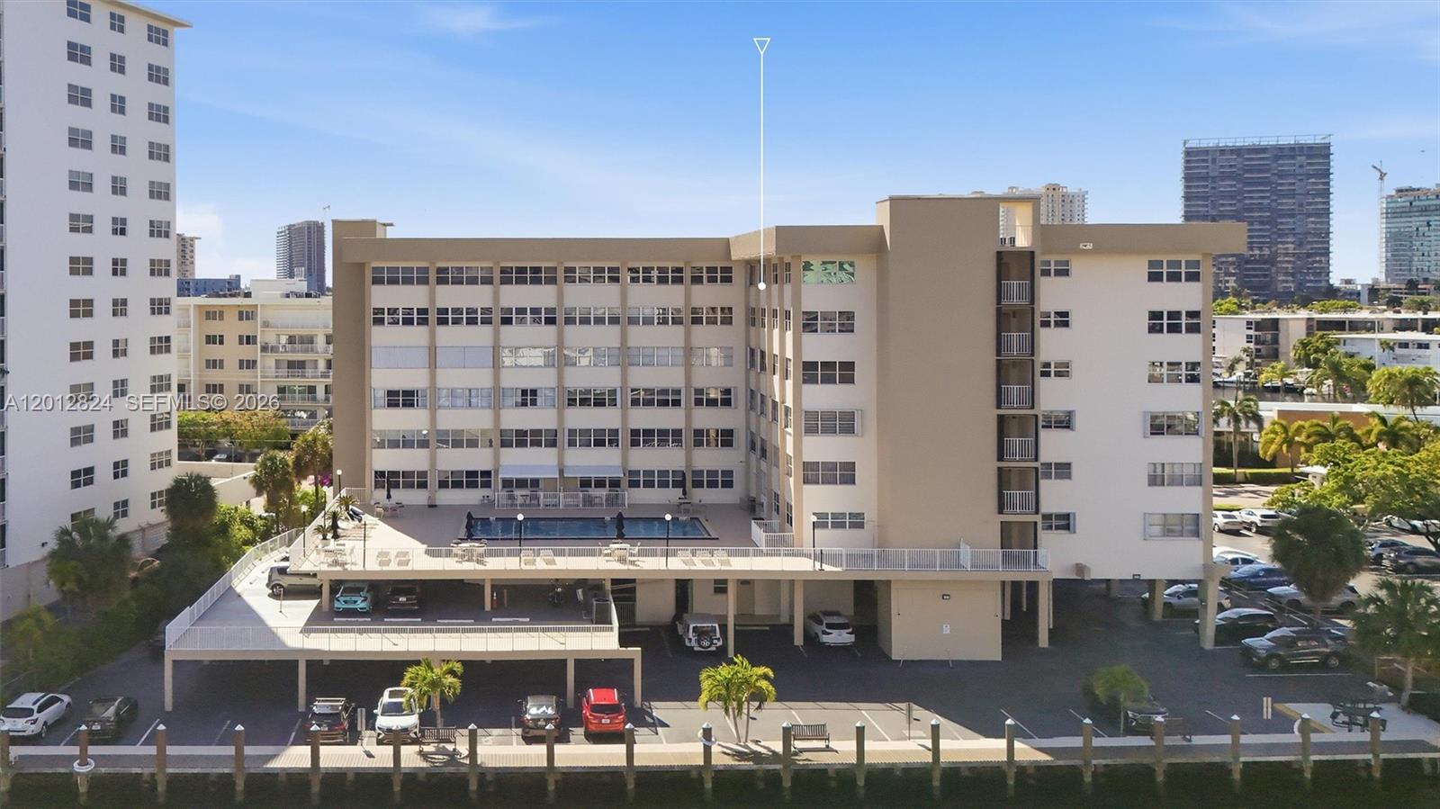 GOLDEN SAILS CONDO - Residential