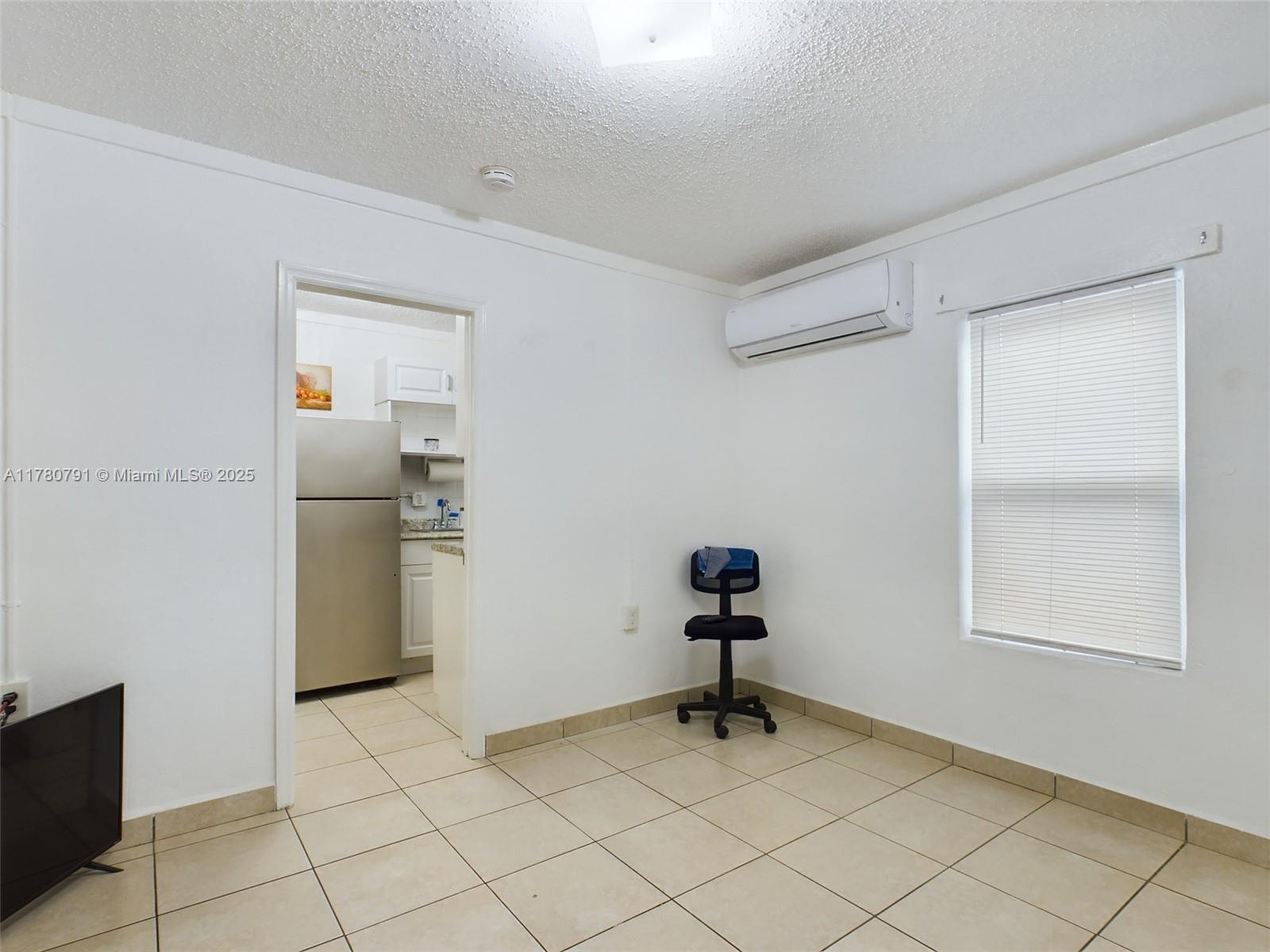 616 SW 8th Ave 620