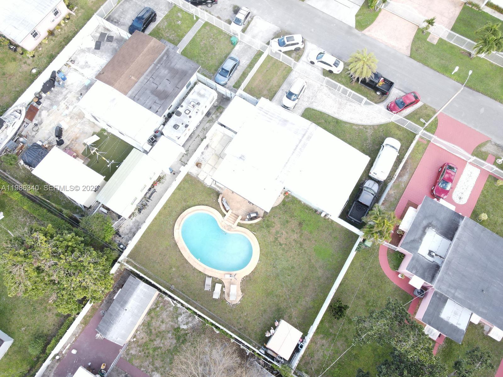 NICHOLS GOLF ESTATES - Residential