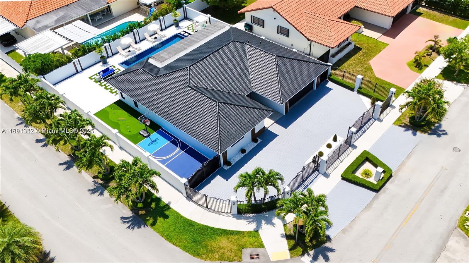 BIRD VILLAS SUB 2ND ADDN - Residential Lease