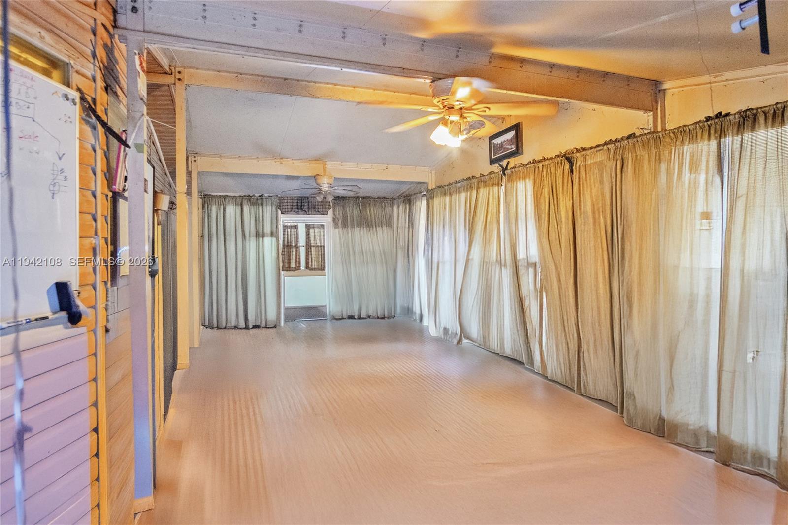 GATEWAY ESTATES PARK COND - Residential