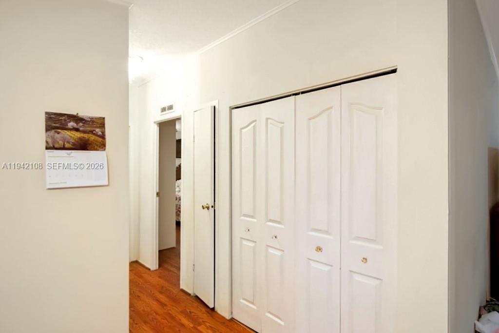 GATEWAY ESTATES PARK COND - Residential