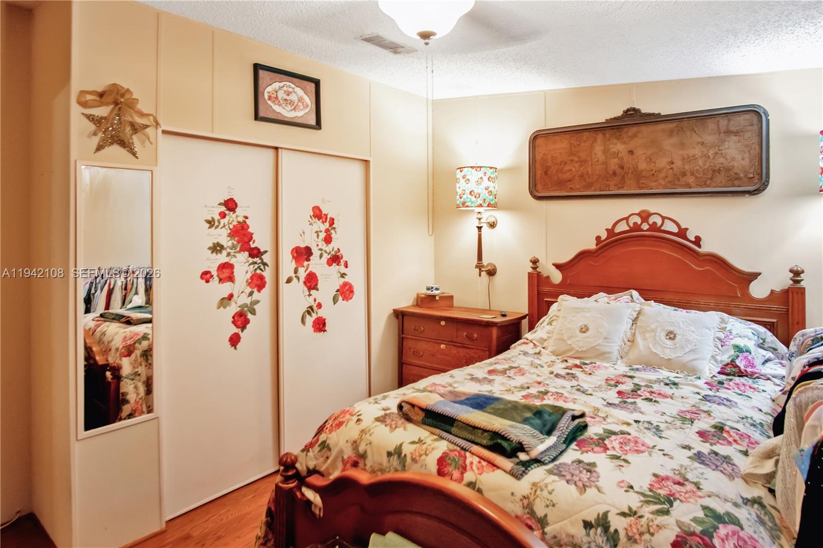 GATEWAY ESTATES PARK COND - Residential