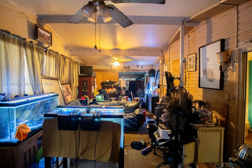 GATEWAY ESTATES PARK COND - Residential