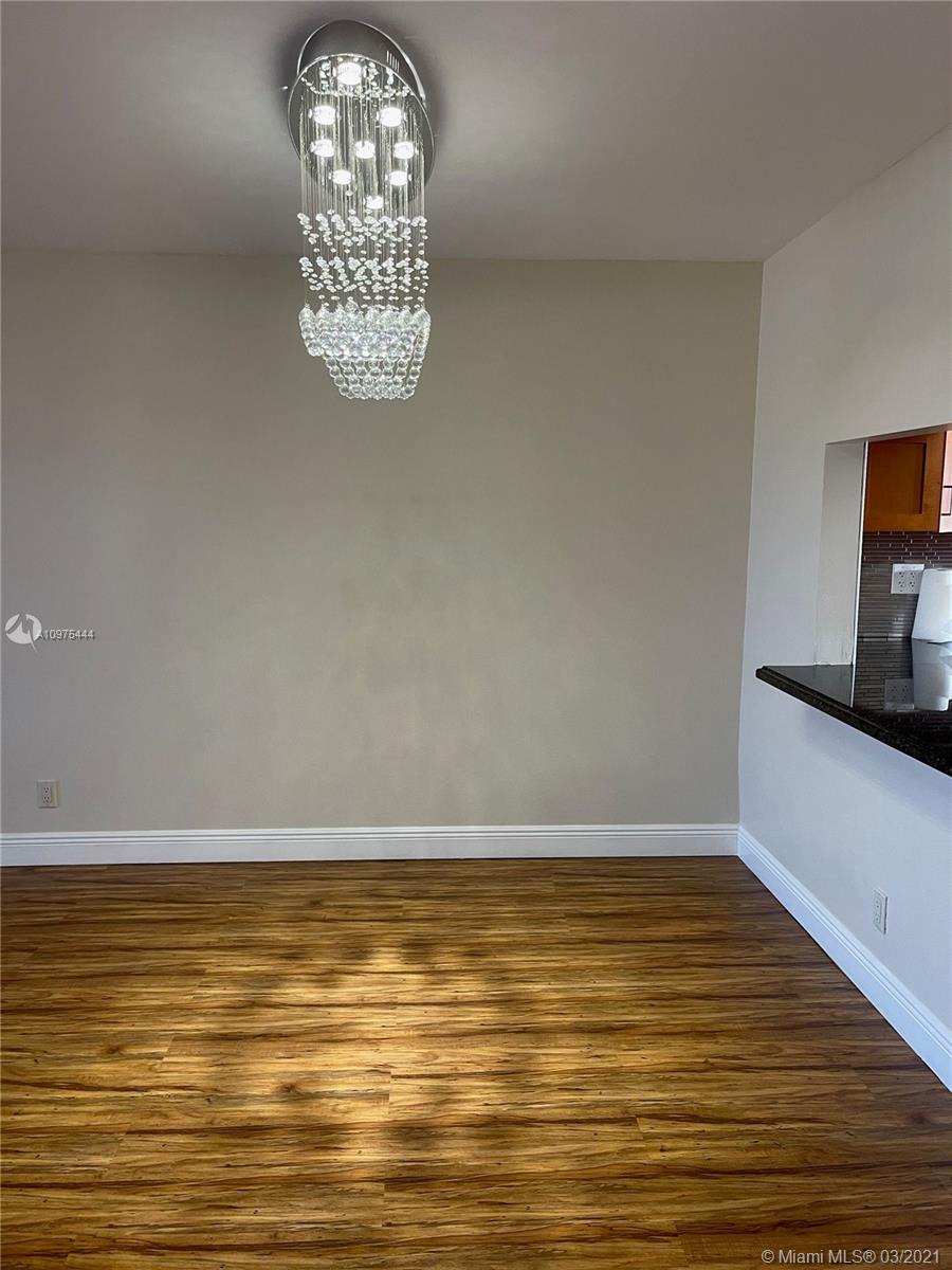 SUNRISE LAKES 184 CONDO - Residential