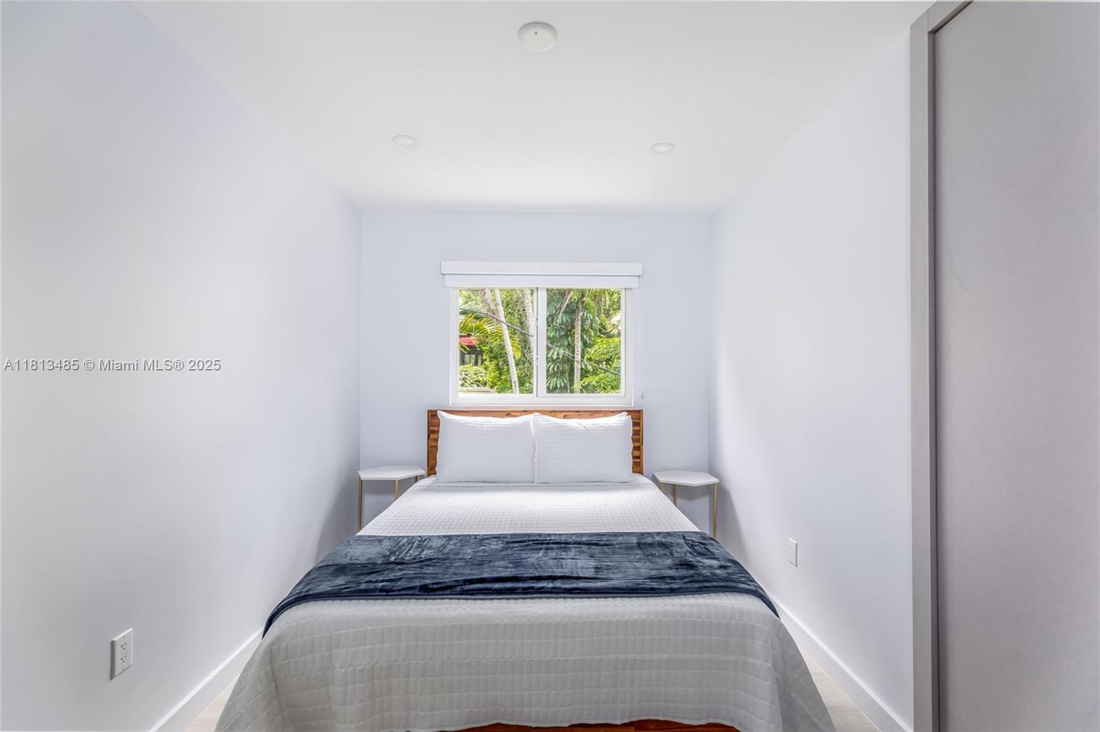 CRYSTAL HGTS - Residential Lease
