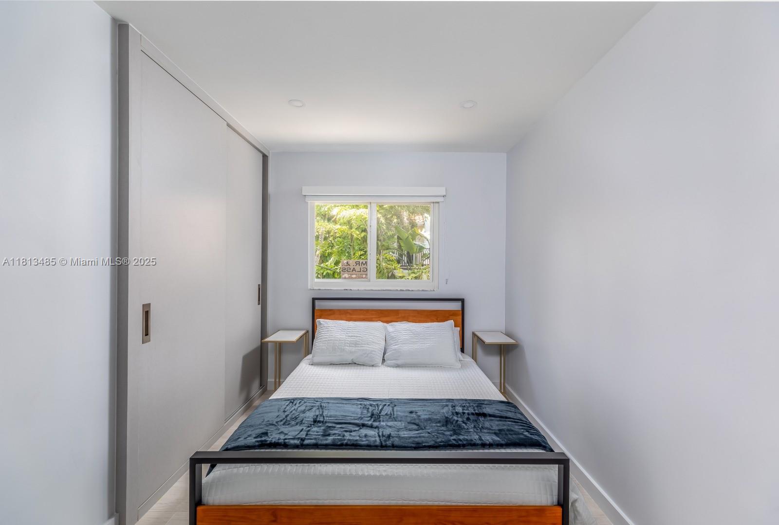 CRYSTAL HGTS - Residential Lease