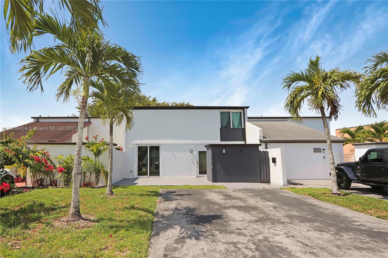 Rental Property at 12340 Sw 20th Ter 12340, Miami, Broward County, Florida - Bedrooms: 3 
Bathrooms: 3  - $3,890 MO.