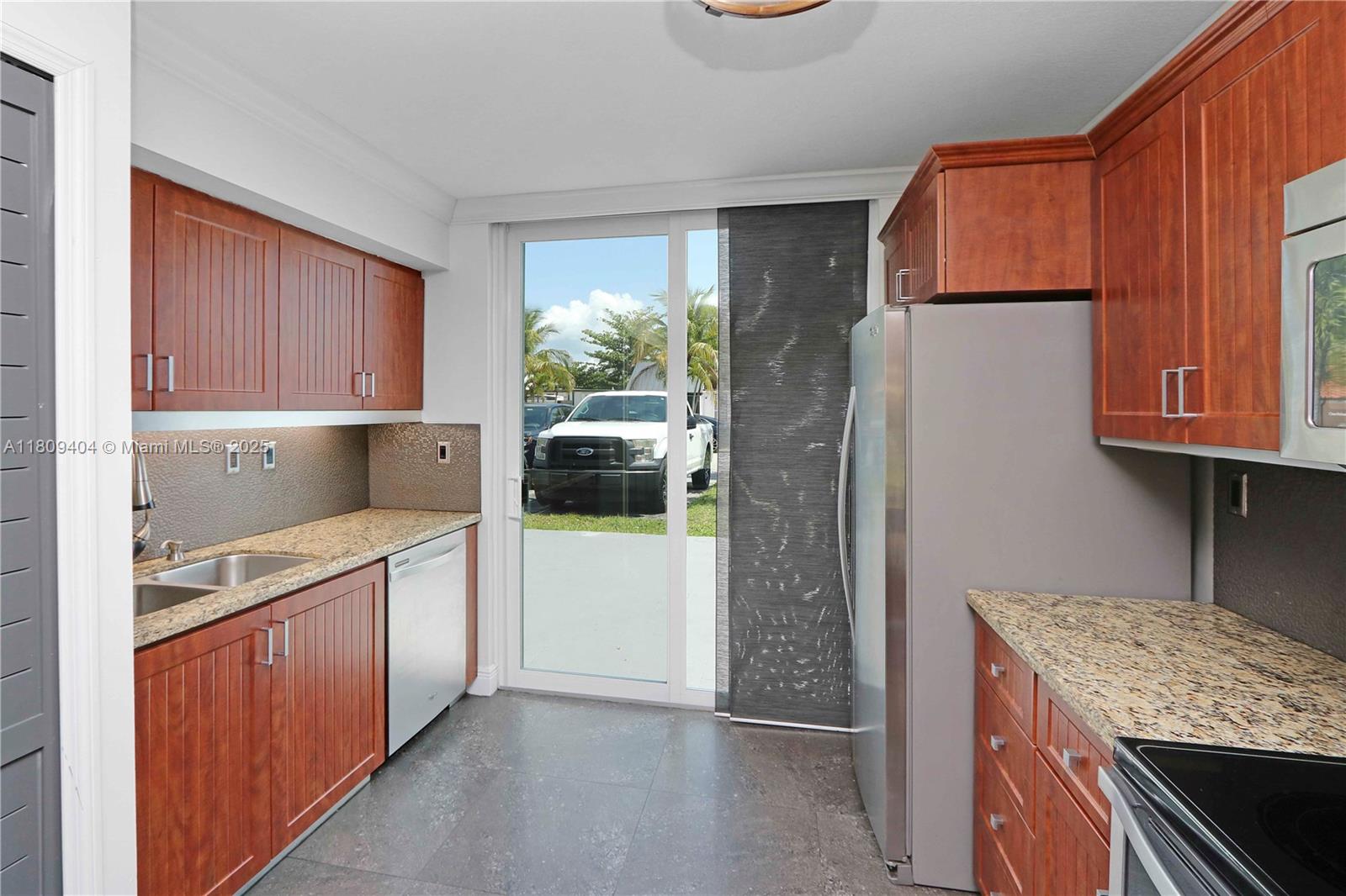12340 SW 20th Ter 12340