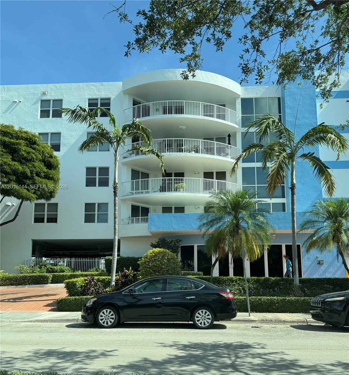 BREEZE CONDO - Residential Lease
