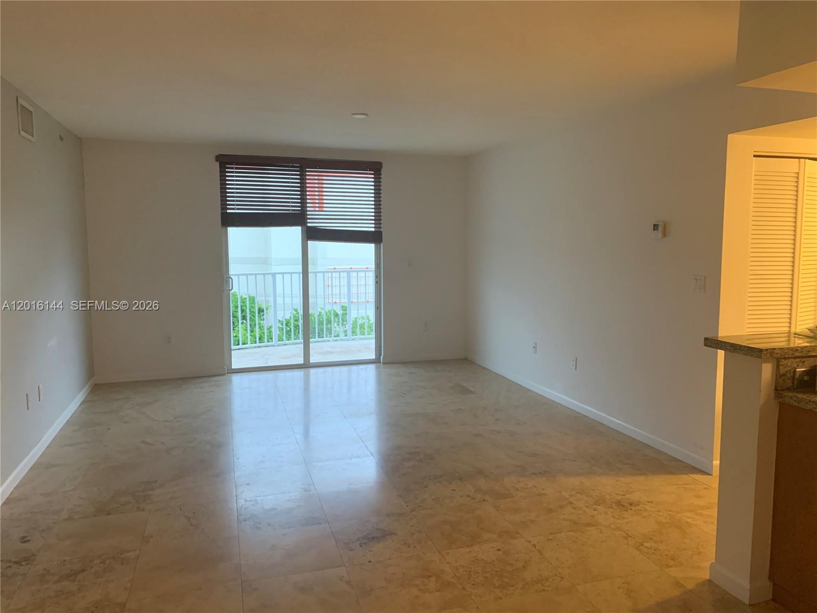 BREEZE CONDO - Residential Lease