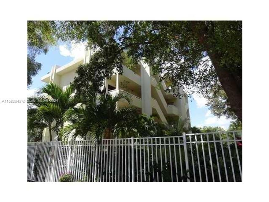 CENTRALLY LOCATED 1/1 IN SOUTH MIAMI. WALKING DISTANCE TO SHOPS, SUPERMARKET, METRORAIL. NO NEED TO OWN A CAR. COMPLETELY UPDATED, FURNISHED WITH MODERN FURNITURE, MARBLE FLOORS, BEAUTIFUL BATHROOM, WASHER/DRYER IN UNIT. ASSIGNED PARKING,POOL, GARDEN AREA. MUST SEE.