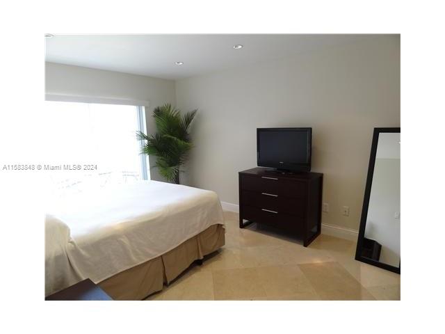 SUNSET POINT CONDO - Residential Lease