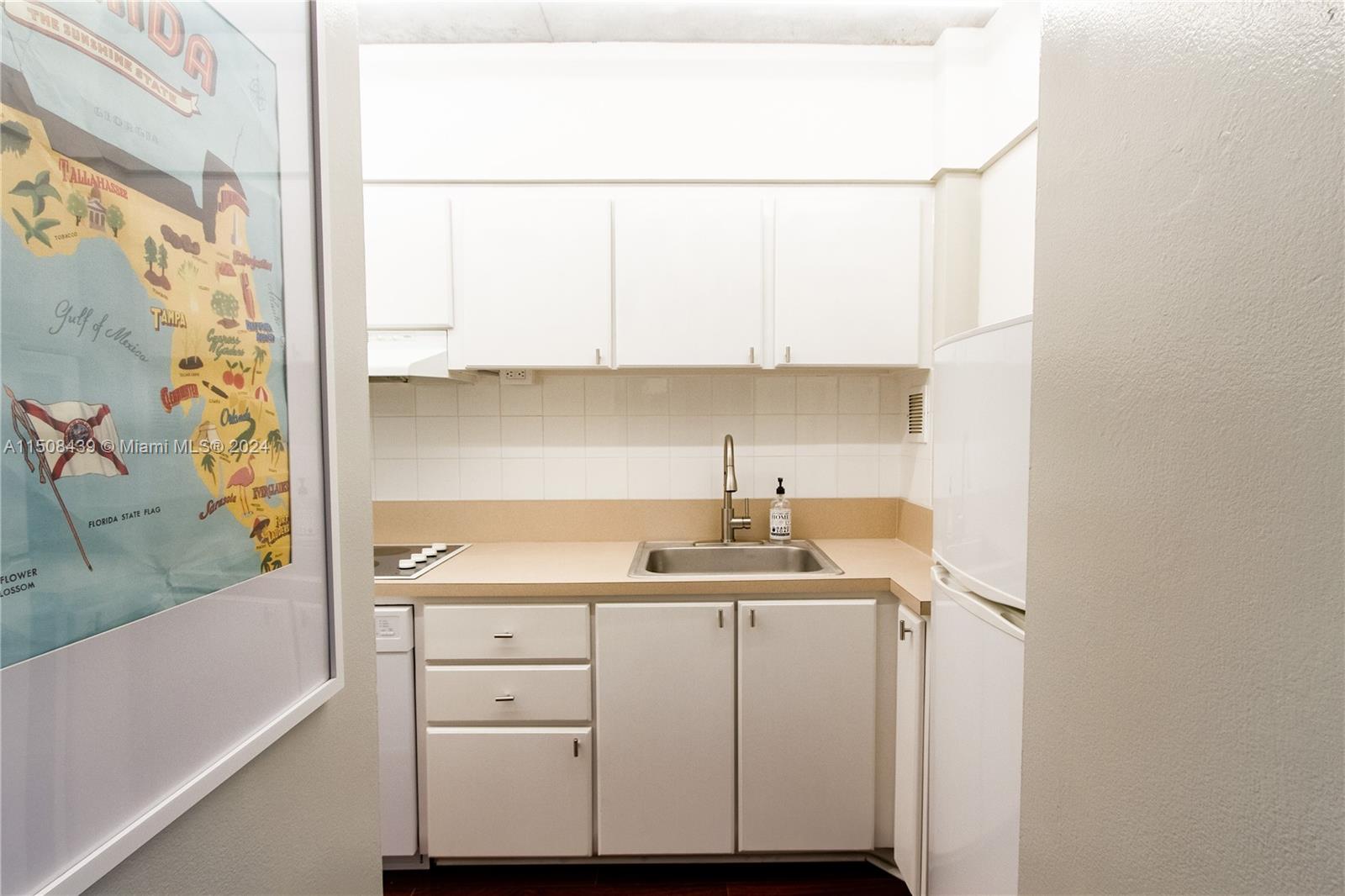 MIRADOR 1200 CONDO - Residential Lease