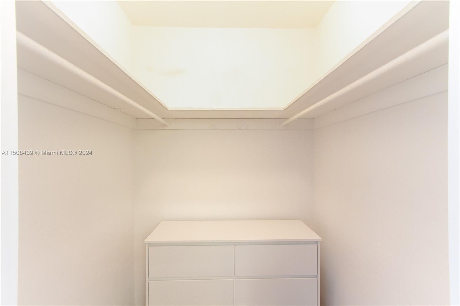 MIRADOR 1200 CONDO - Residential Lease