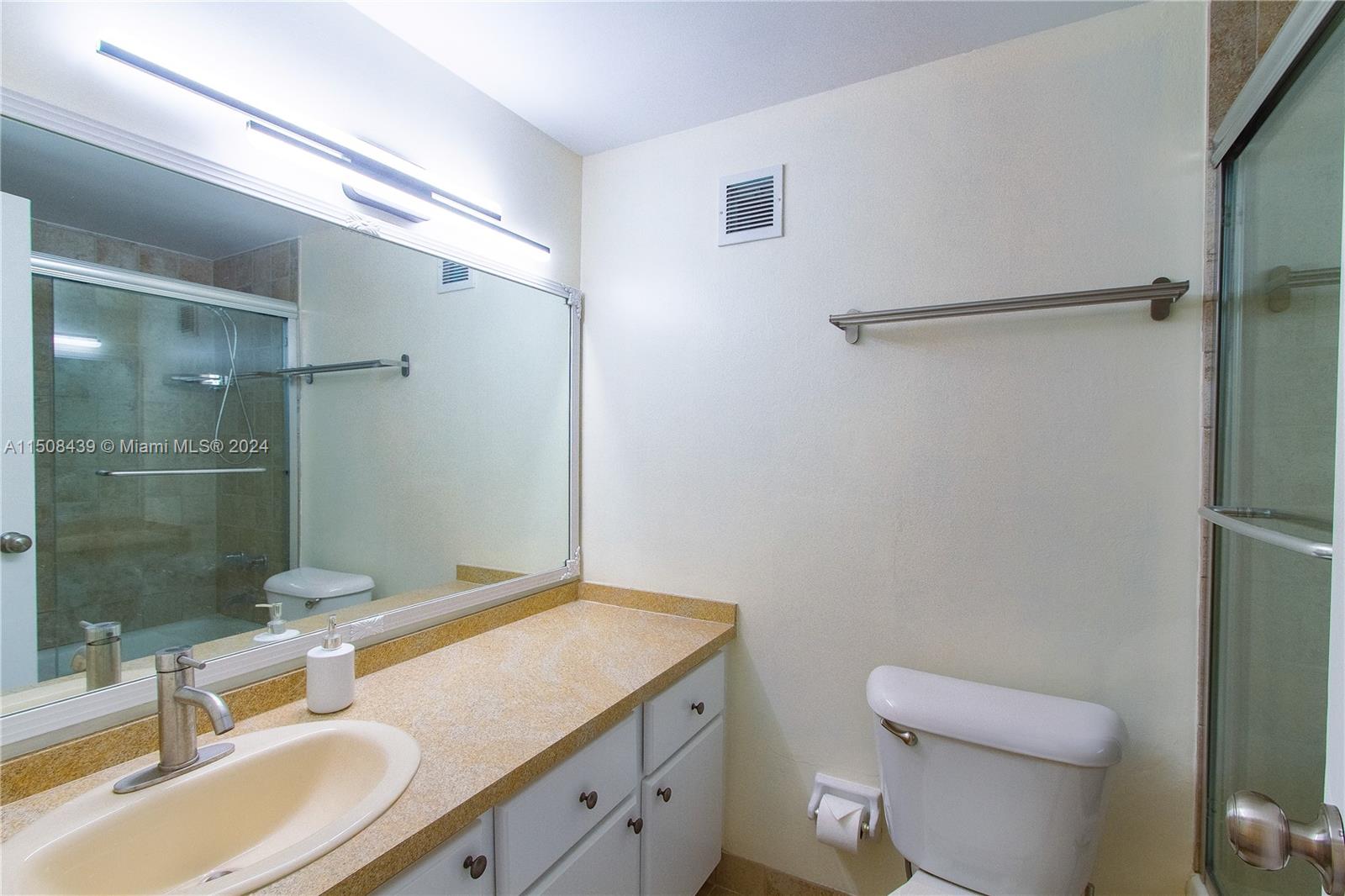 MIRADOR 1200 CONDO - Residential Lease