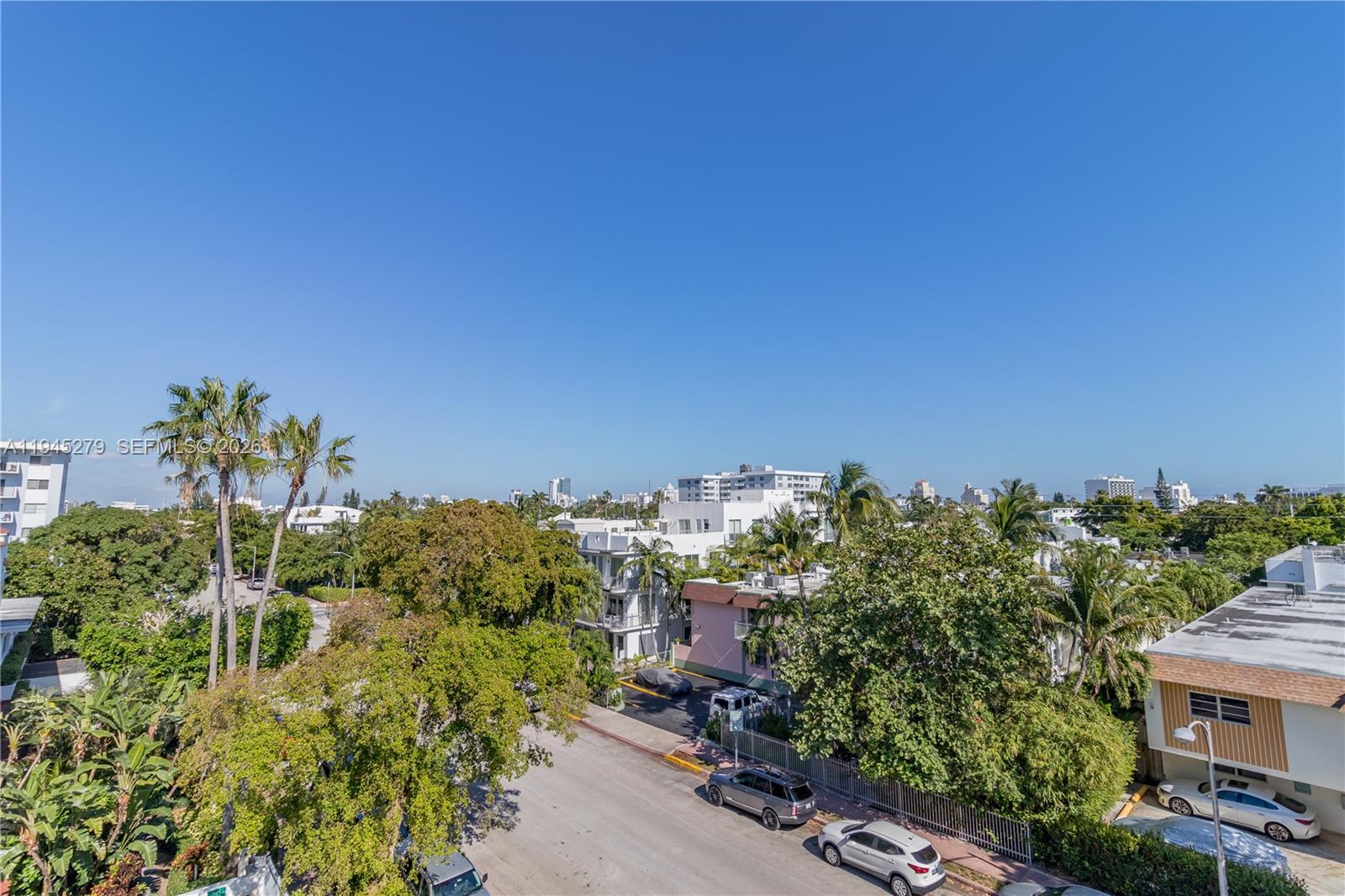 910 Michigan Ave 502