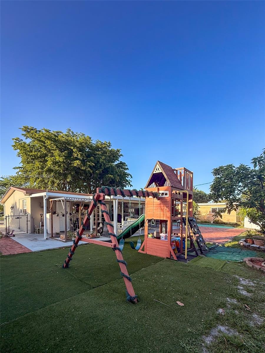 BOULEVARD HEIGHTS SEC 12 - Residential