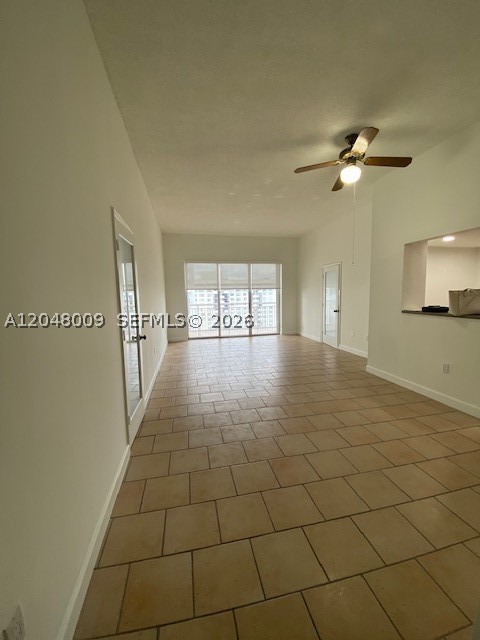18061 Biscayne Blvd PH02
