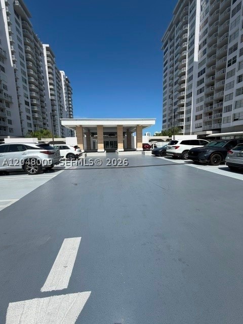 18061 Biscayne Blvd PH02