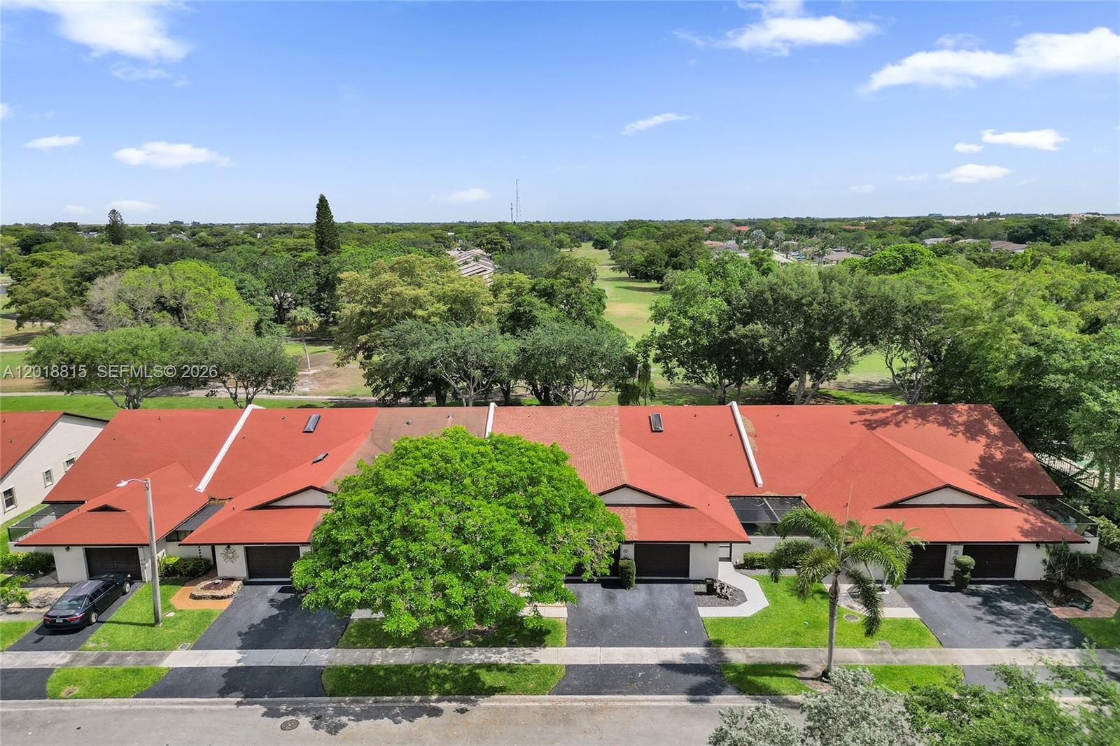 LANDINGS ON CYPRESS GREEN - Residential
