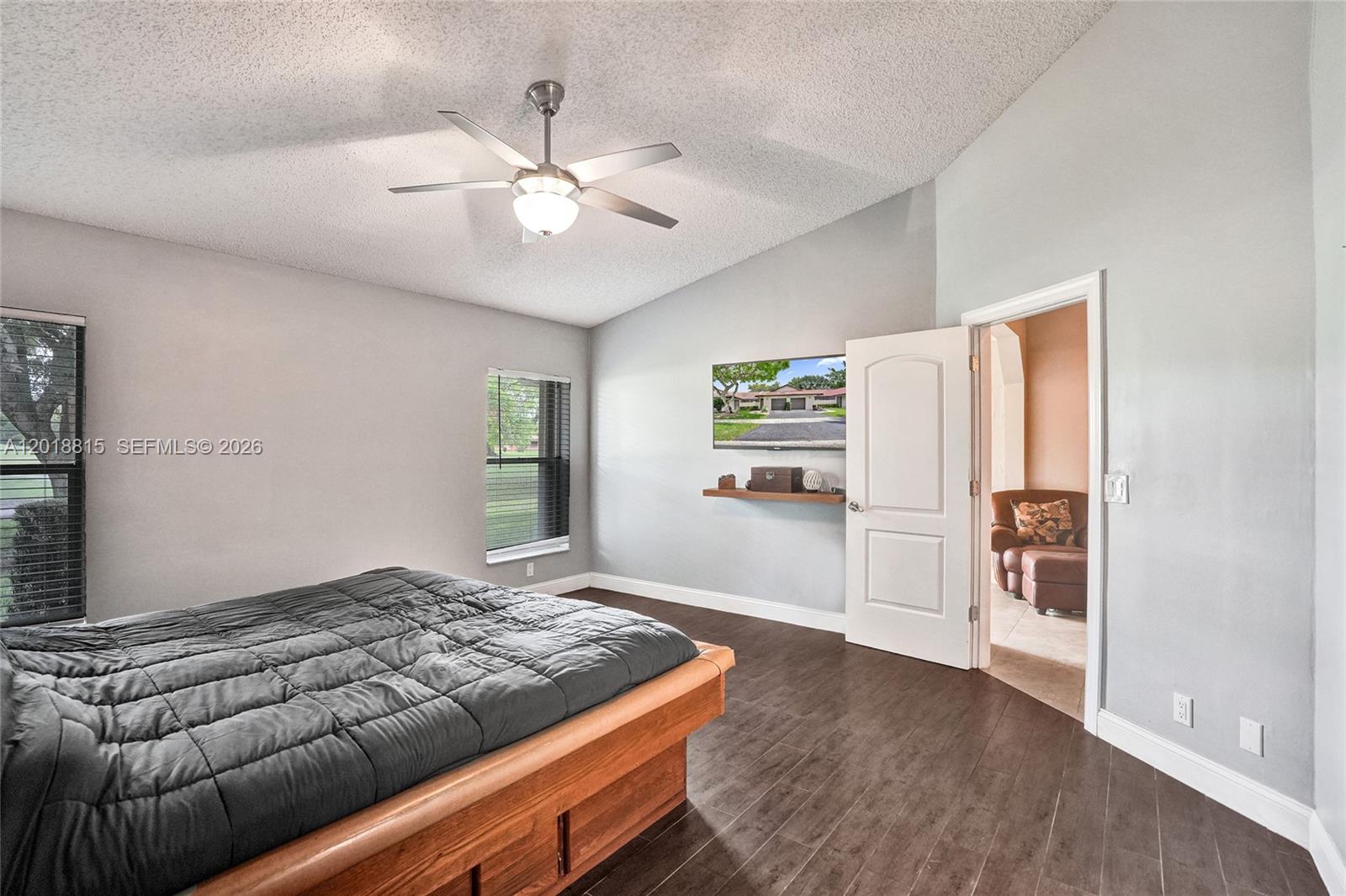 LANDINGS ON CYPRESS GREEN - Residential