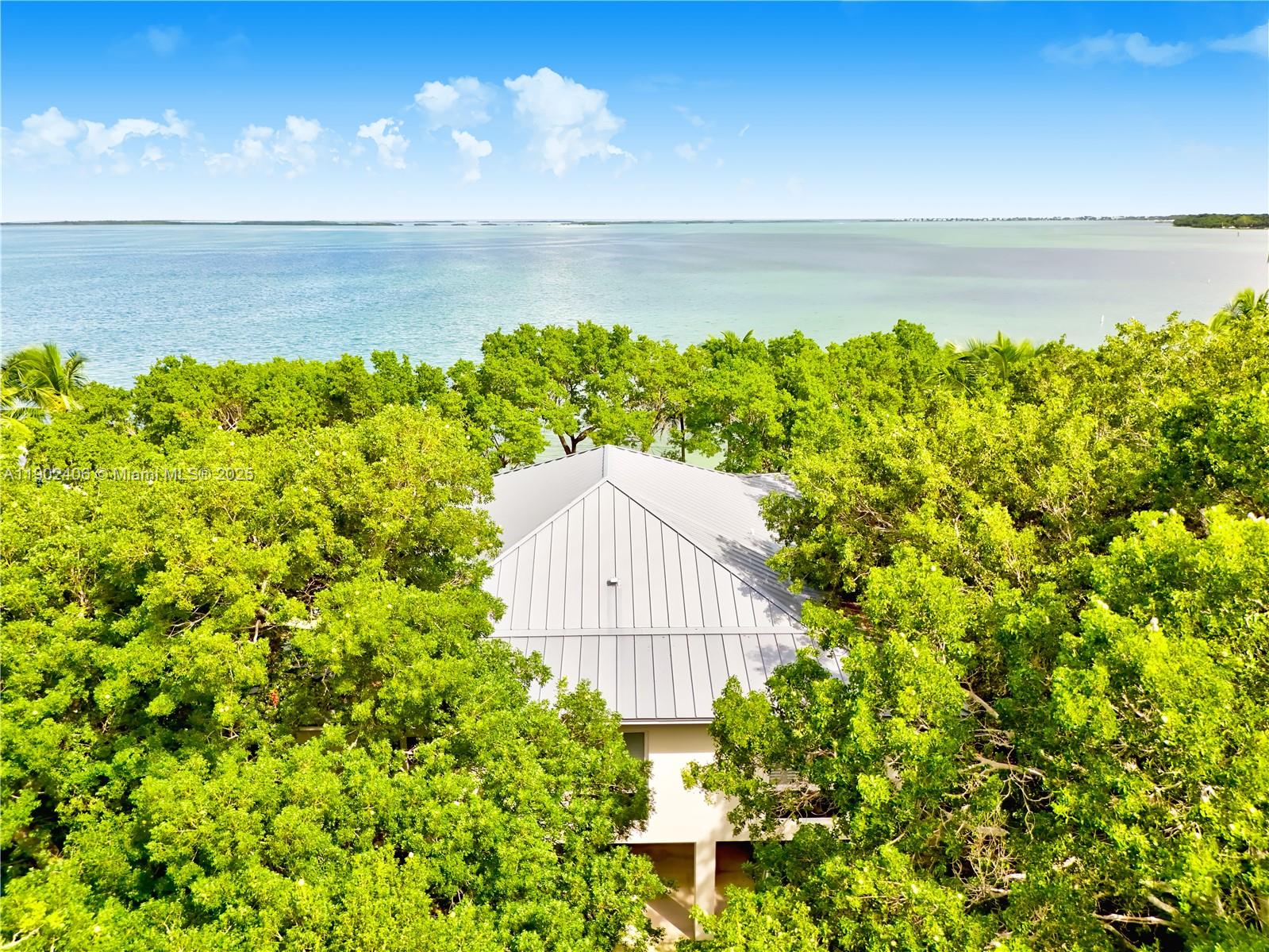 SUNSET POINT - Residential