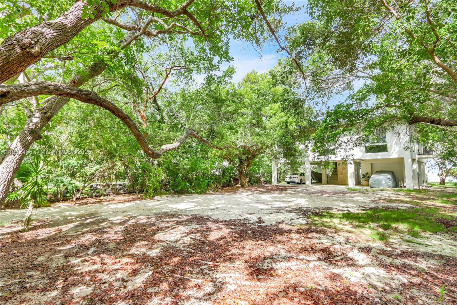 SUNSET POINT - Residential