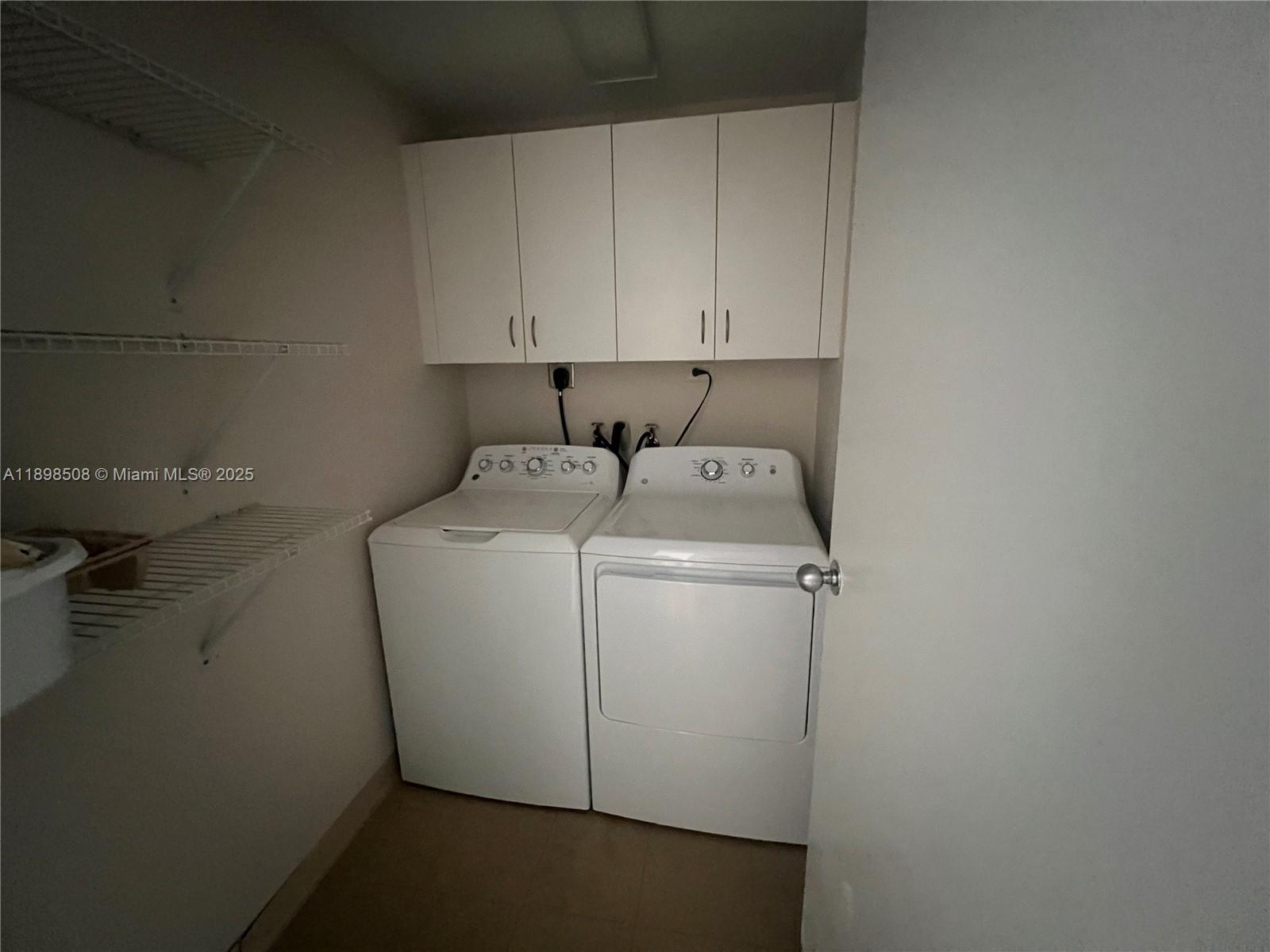 COURTS BRICKELL KEY CONDO - Residential Lease