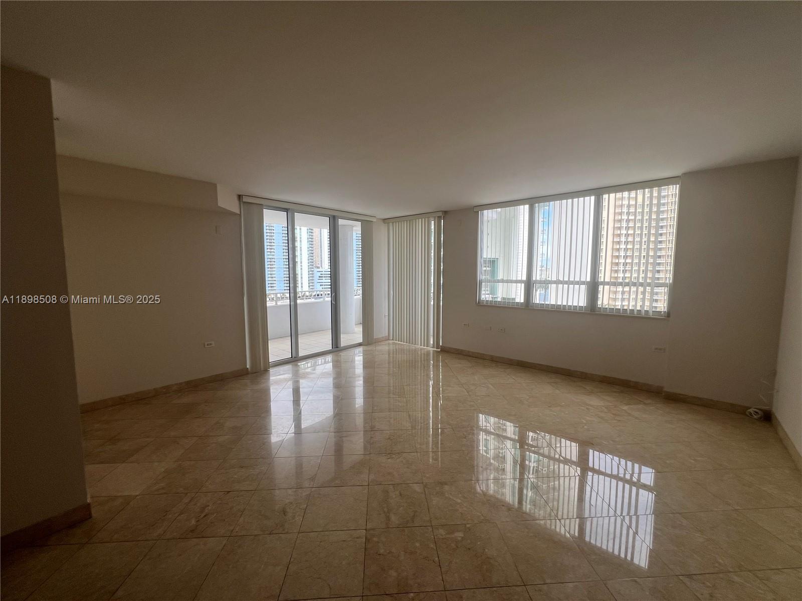 COURTS BRICKELL KEY CONDO - Residential Lease