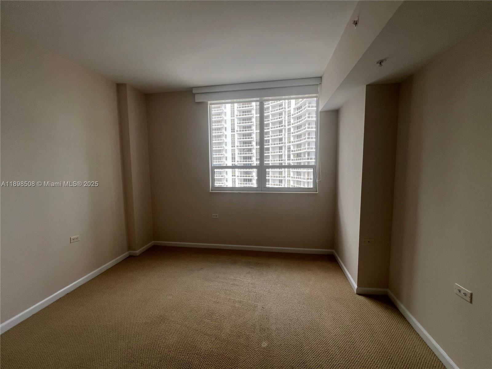 COURTS BRICKELL KEY CONDO - Residential Lease