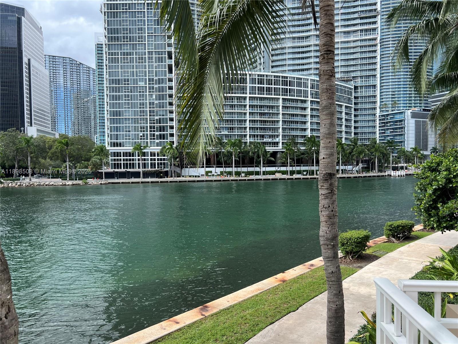 COURTS BRICKELL KEY CONDO - Residential Lease