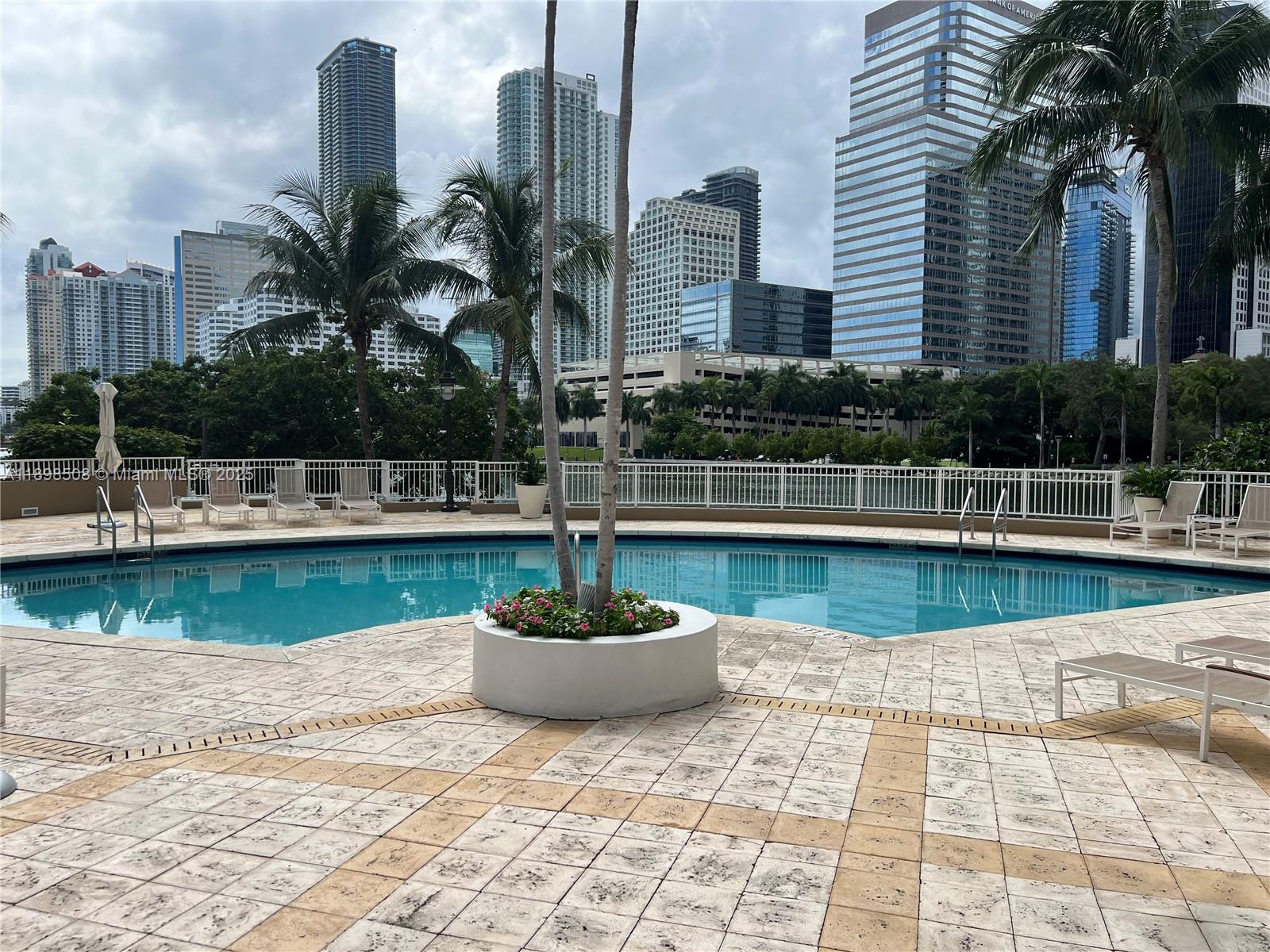 COURTS BRICKELL KEY CONDO - Residential Lease