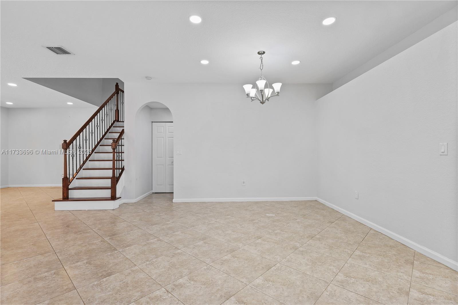 OLYMPIA 2 - Residential