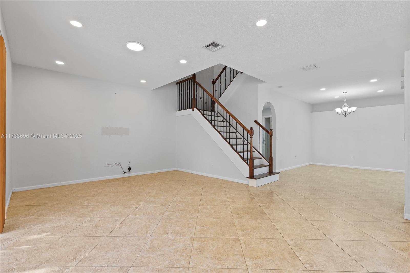 OLYMPIA 2 - Residential