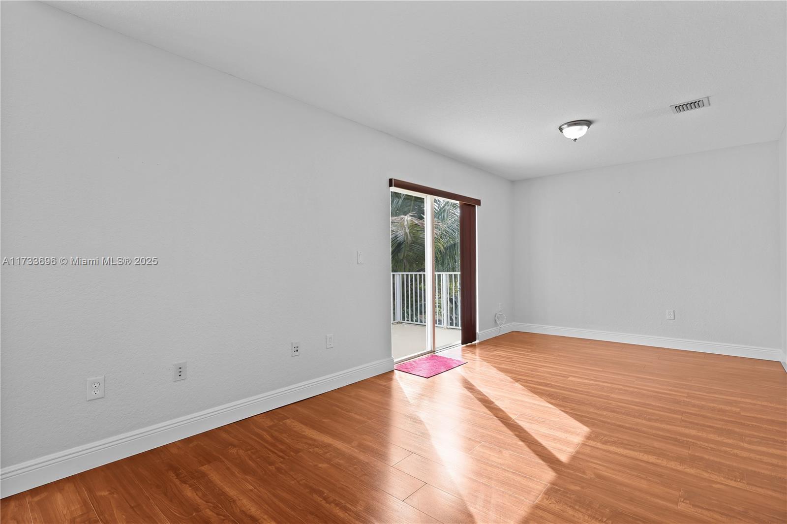 OLYMPIA 2 - Residential