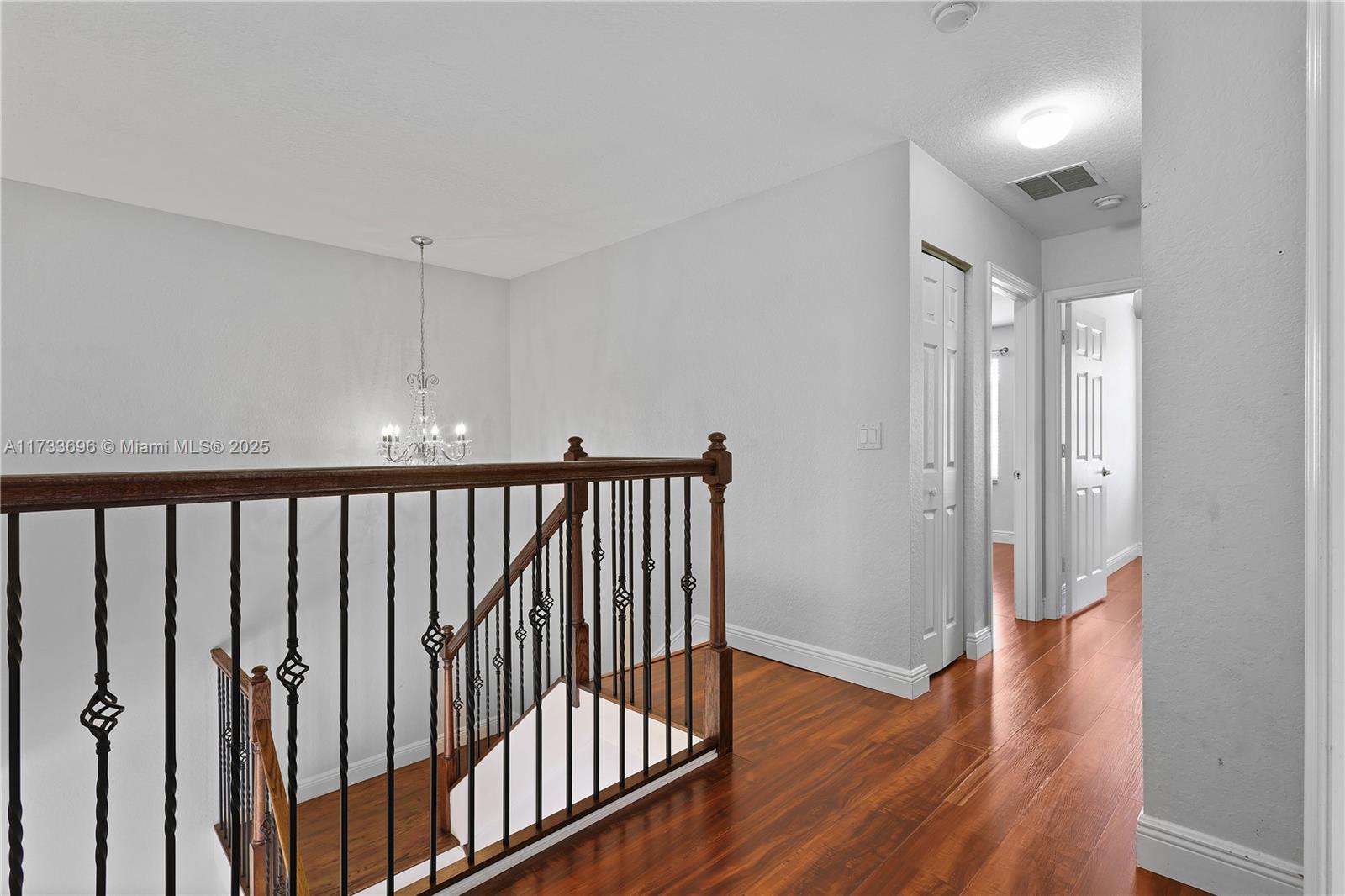 OLYMPIA 2 - Residential