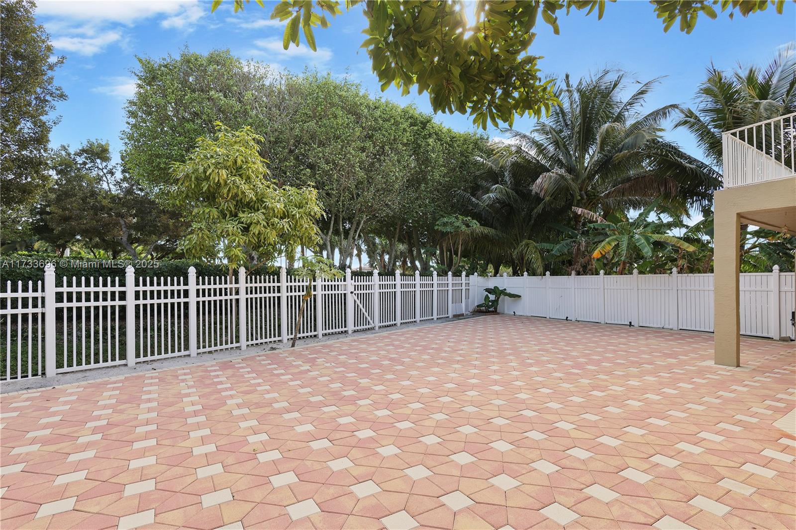 OLYMPIA 2 - Residential