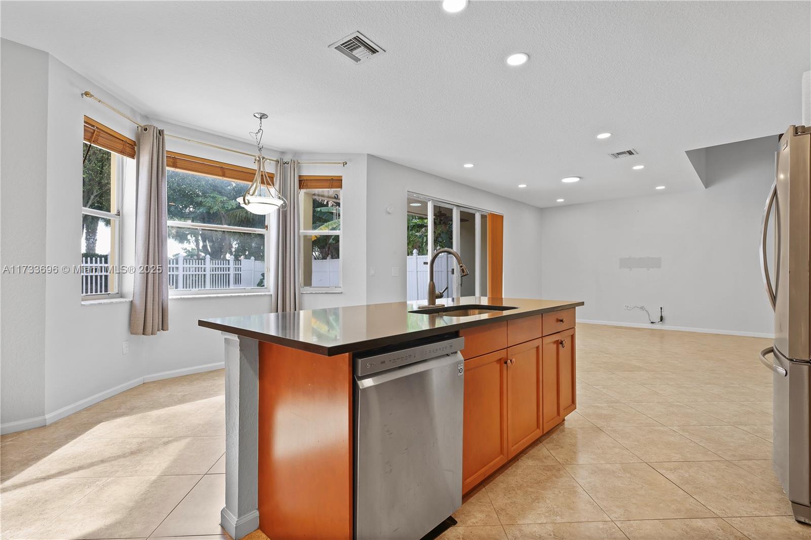 OLYMPIA 2 - Residential