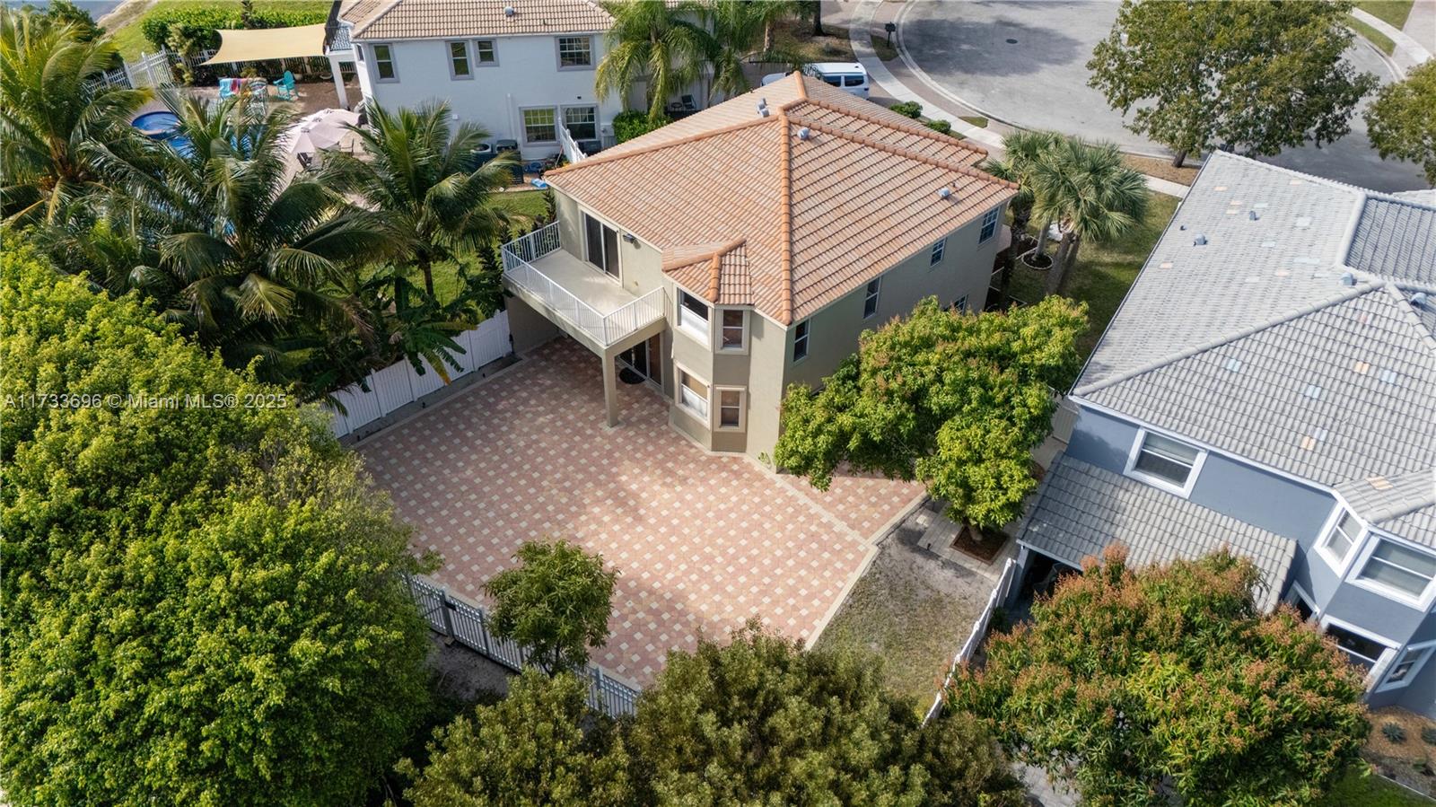 OLYMPIA 2 - Residential