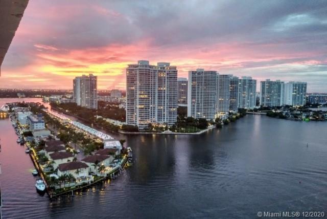 WINSTON TOWERS 500 CONDO - Residential