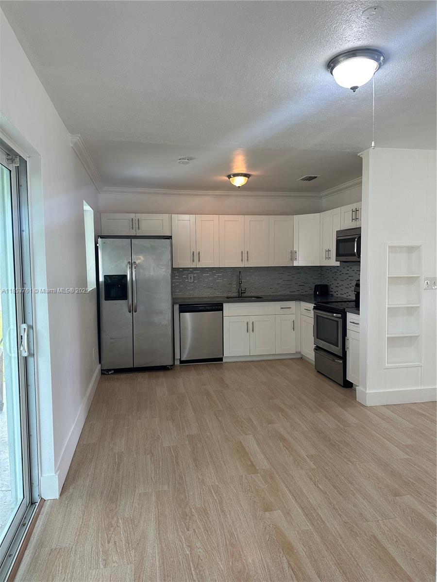 SO MIAMI HEIGHTS ADDN D - Residential