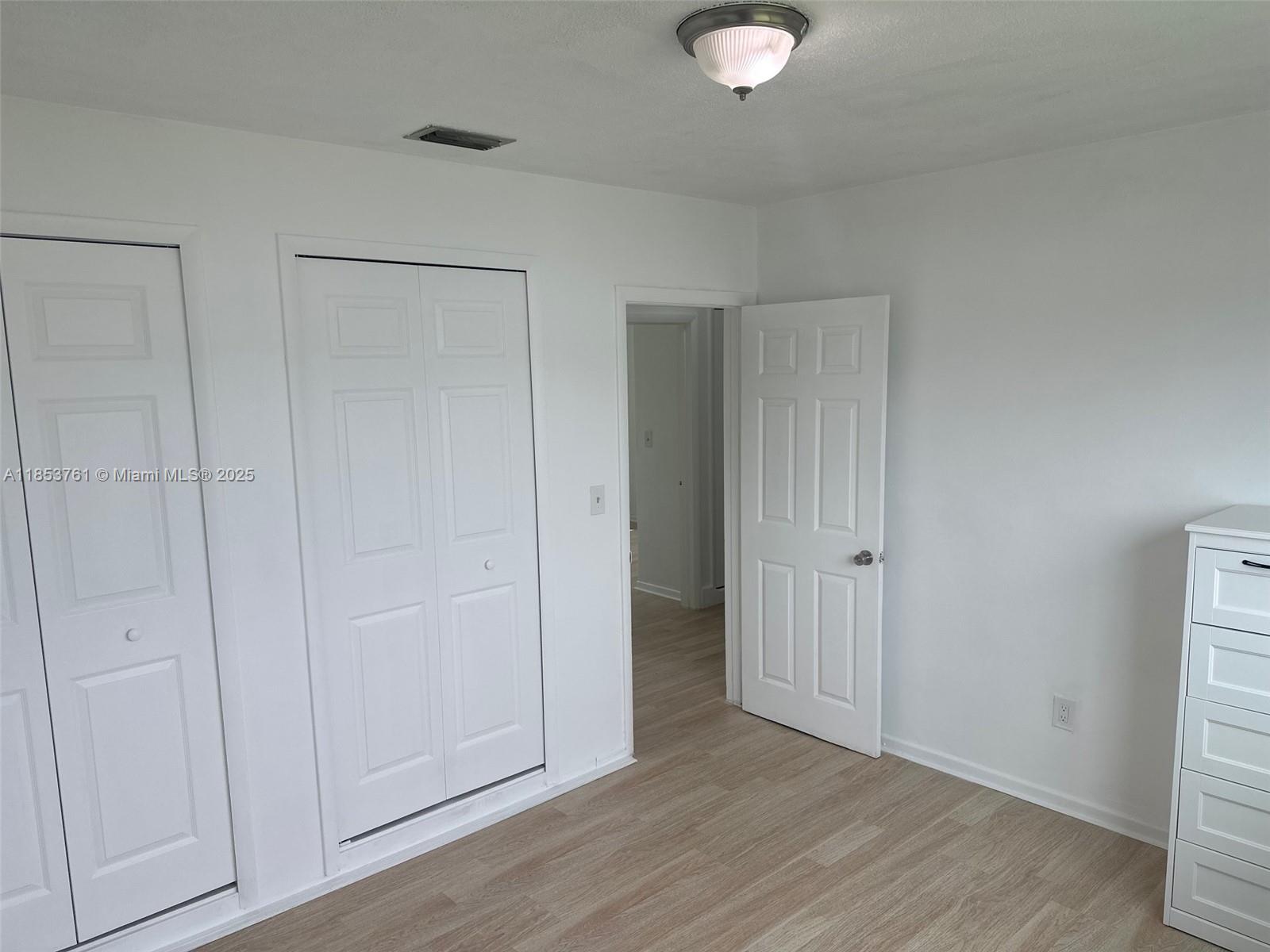 SO MIAMI HEIGHTS ADDN D - Residential