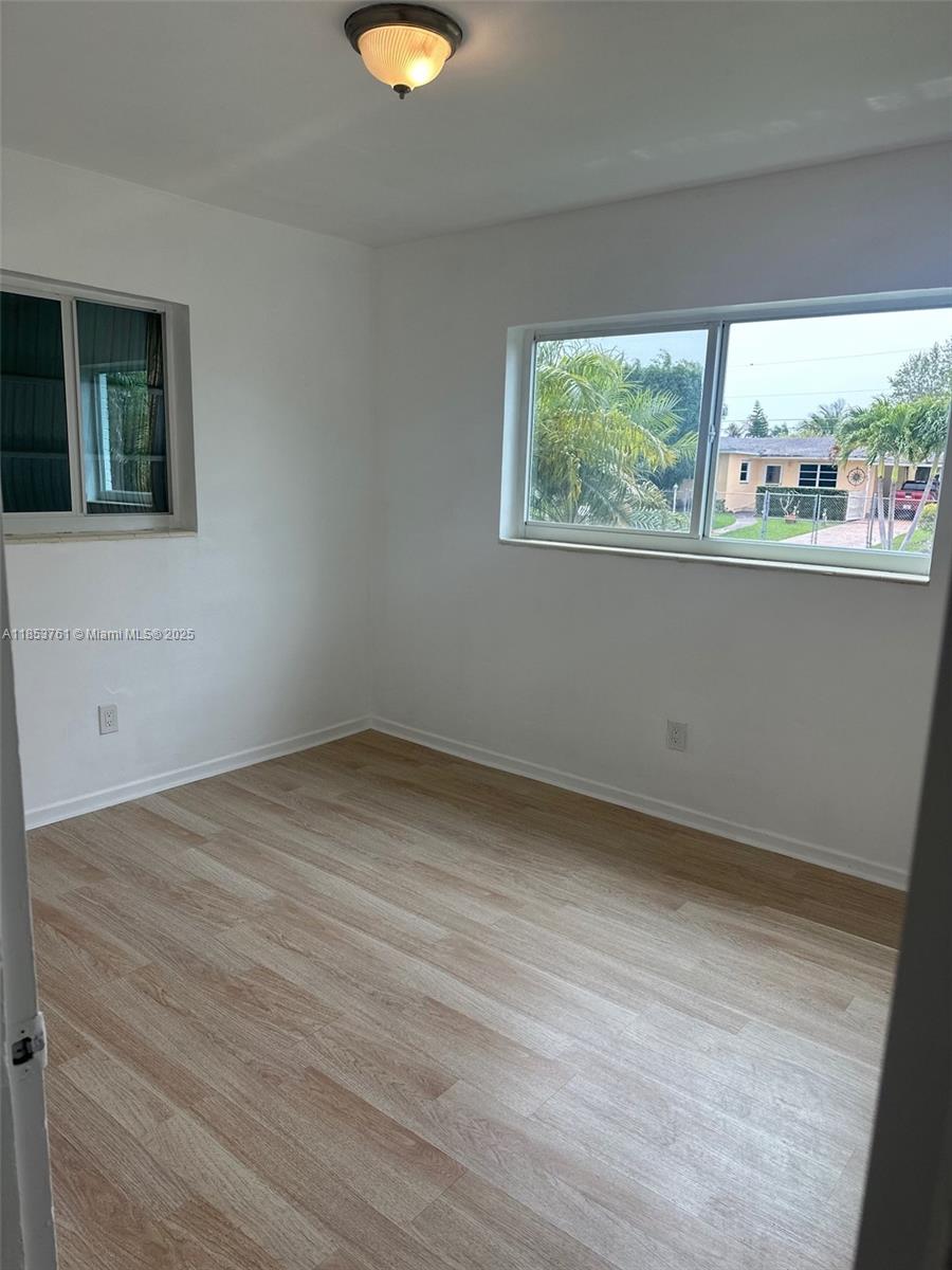 SO MIAMI HEIGHTS ADDN D - Residential