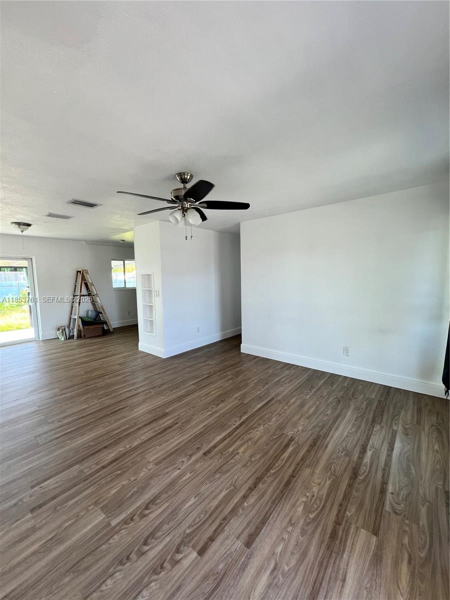 SO MIAMI HEIGHTS ADDN D - Residential