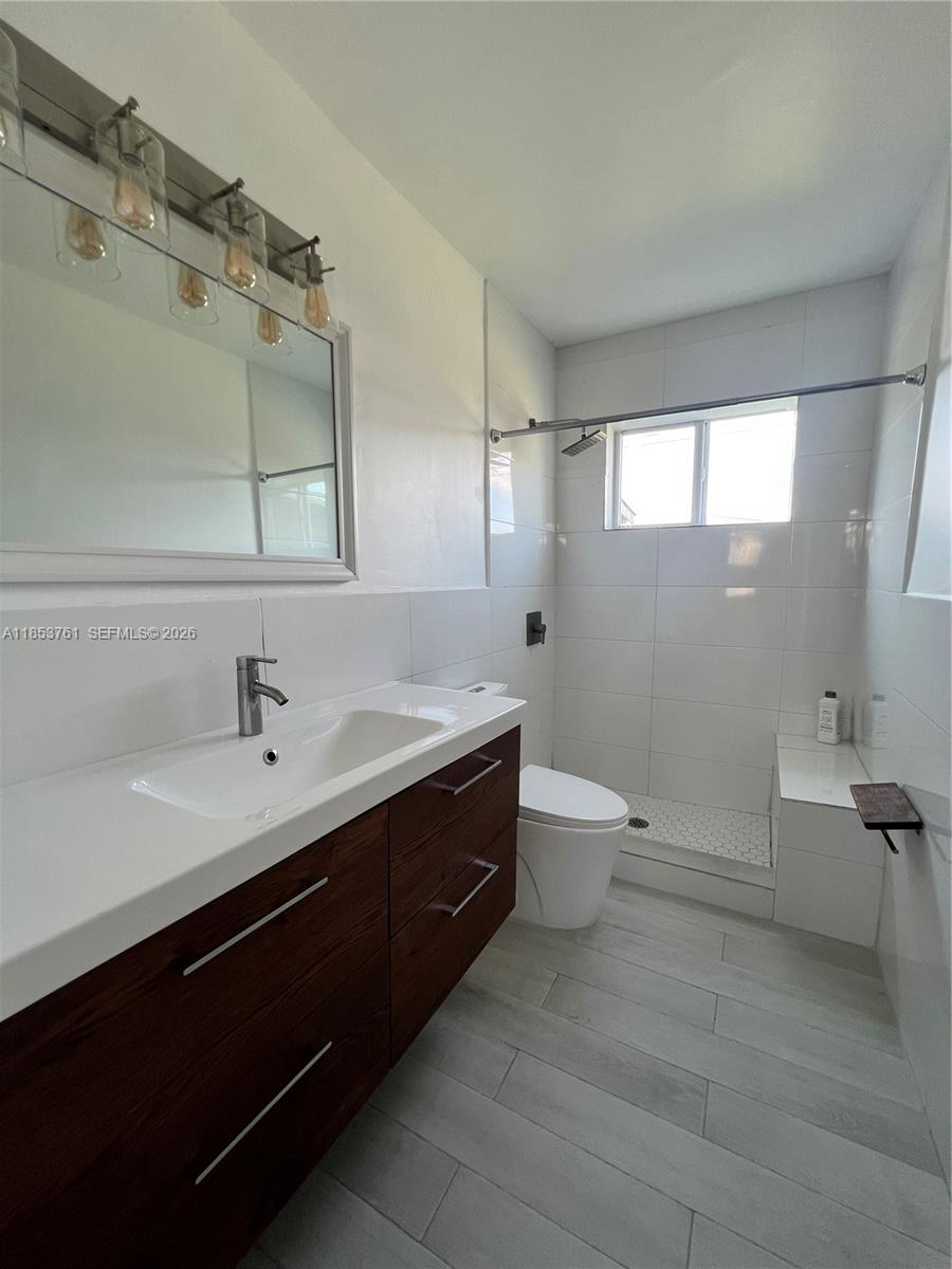 SO MIAMI HEIGHTS ADDN D - Residential
