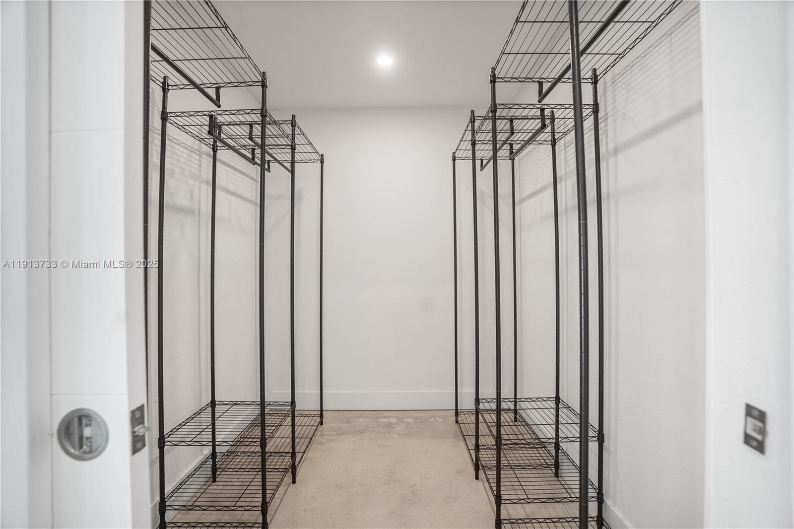 SKY LAKE HOMES - Residential