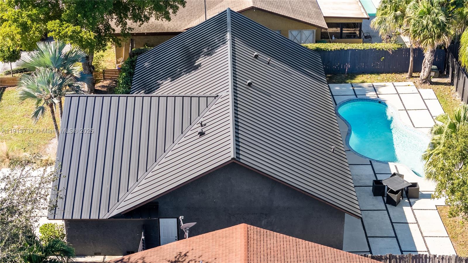 SKY LAKE HOMES - Residential