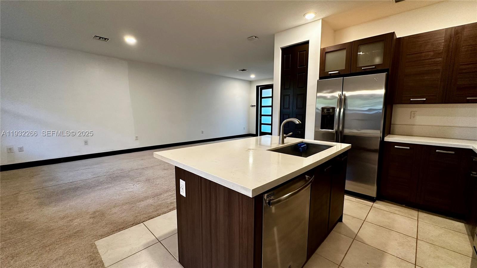 DUNNWOODY LAKE - Residential